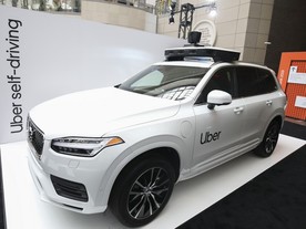 Uber Elevate:- Volvo XC90 pro autonomní jízdu
