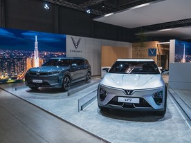 VinFast VF7 a VinFast VF9