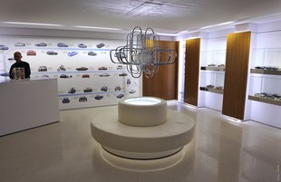 BMW Brand Store