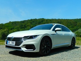 Volkswagen Arteon R-Line