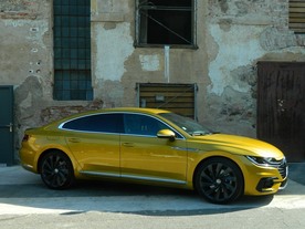Volkswagen Arteon R-Line