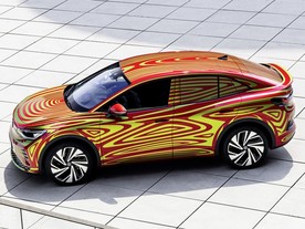 Volkswagen ID.5 GTX s barevným maskováním