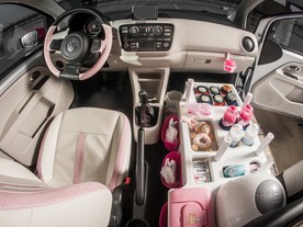 Volkswagen mama up! 