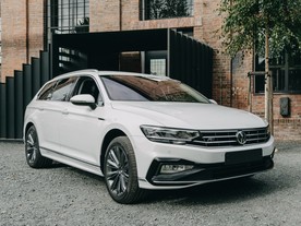 Volkswagen Passat Variant R Line