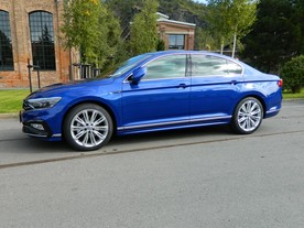 Volkswagen Passat R Line