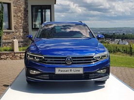 Volkswagen Passat R Line