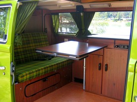 Volkswagen T2 Berlin 1975