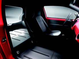 Volkswagen cargo up!