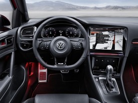 Volkswagen CES 2015: Golf R Touch 