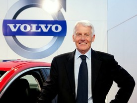 autoweek.cz - Boj o moc ve Volvu