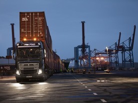 Volvo Trucks vs. 750 tun
