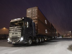 Volvo Trucks vs. 750 tun