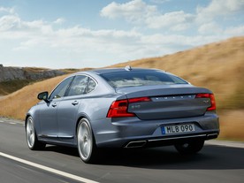 Volvo S90 
