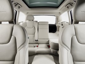 Volvo V90 