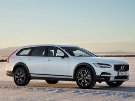 Volvo V90 Cross Country