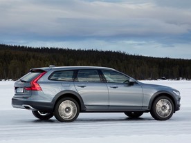 Volvo V90 Cross Country