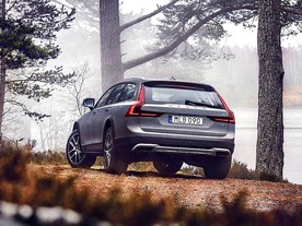 Volvo V90 Cross Country