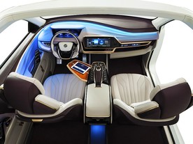 Koncept interiéru ID16 (Interior Demonstrator 2016) s předvedený na autosalonu ve Frankfurtu