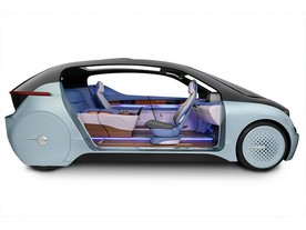 Koncept XiM17 společnosti YFAI představený na letošním autosalonu v Detroitu